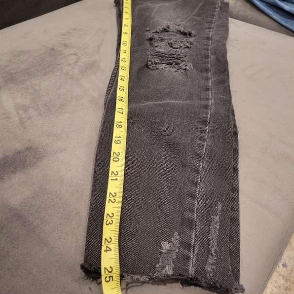 Free People We the Free High Rise Distressed Button Fly Ripped Jeans Sz 24 - Picture 5 of 10